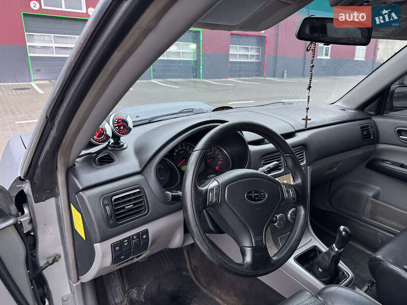 Позашляховик / Кросовер Subaru Forester 2005 в Дубні