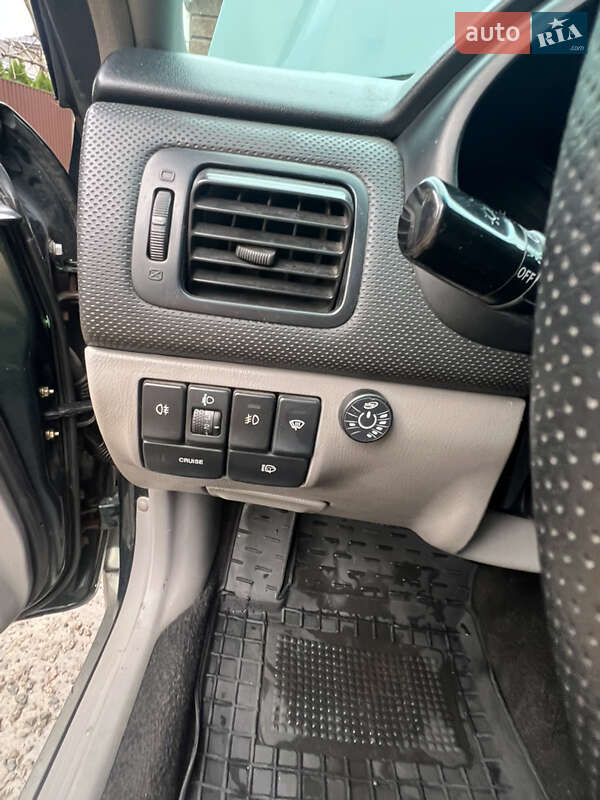 Внедорожник / Кроссовер Subaru Forester 2004 в Киеве фото 9 Внедорожник / Кроссовер Subaru Forester 2004 в Киеве