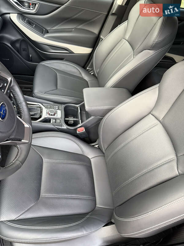 Позашляховик / Кросовер Subaru Forester 2022 в Дніпрі