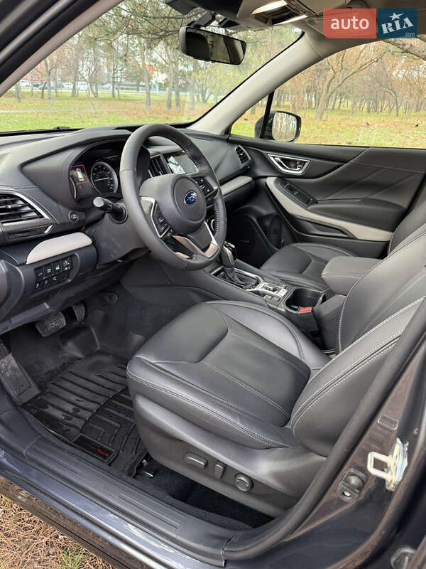 Позашляховик / Кросовер Subaru Forester 2022 в Дніпрі