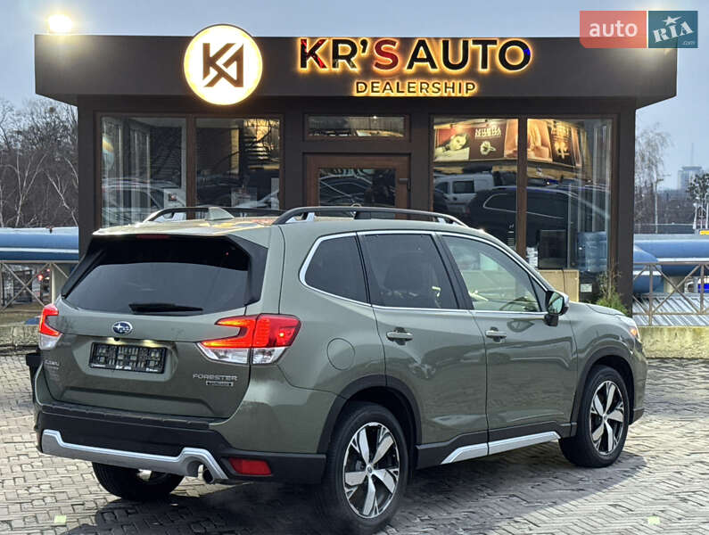 Позашляховик / Кросовер Subaru Forester 2020 в Харкові