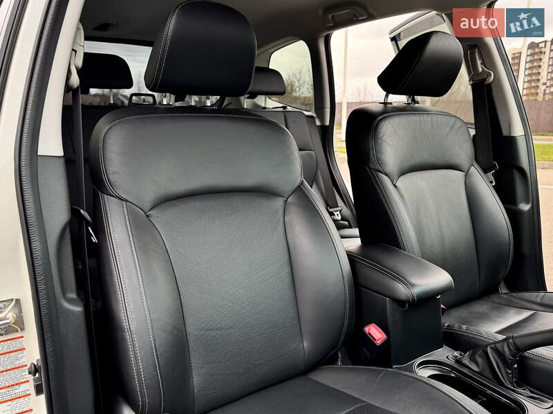 Внедорожник / Кроссовер Subaru Forester 2018 в Киеве