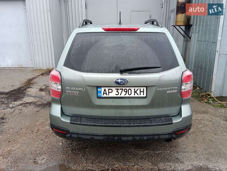 Позашляховик / Кросовер Subaru Forester 2013 в Запоріжжі