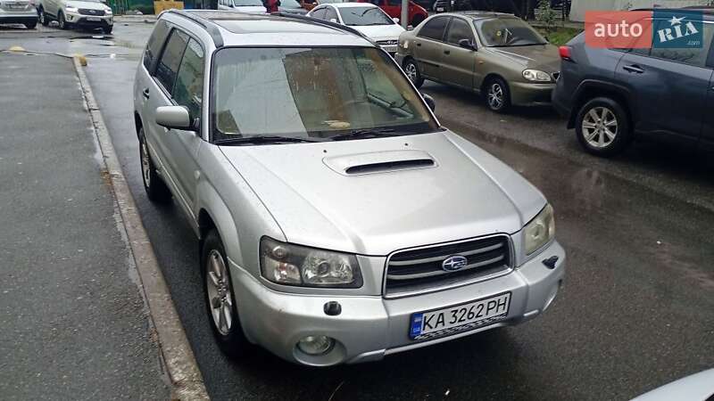 Внедорожник / Кроссовер Subaru Forester 2004 в Киеве