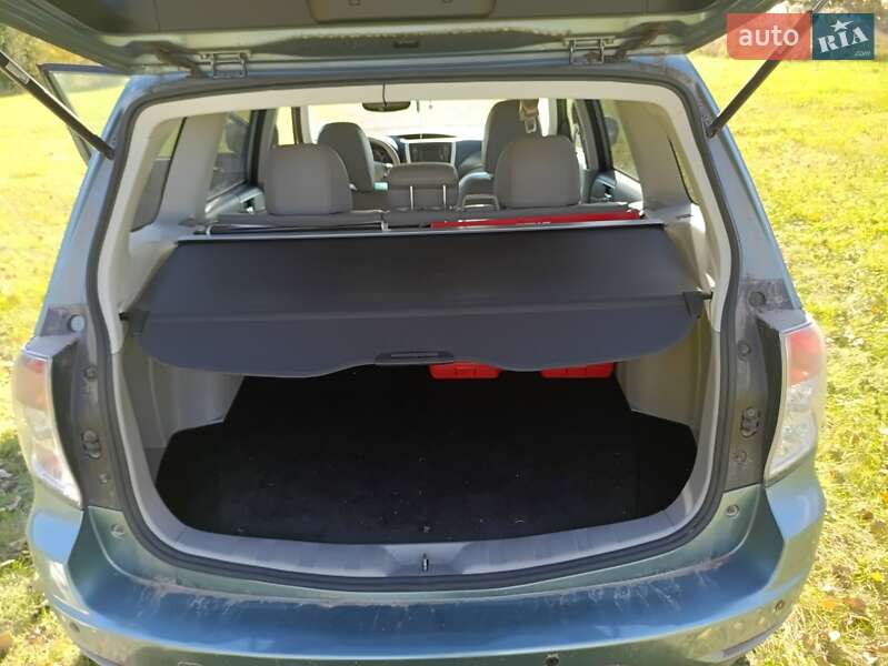 Позашляховик / Кросовер Subaru Forester 2012 в Житомирі