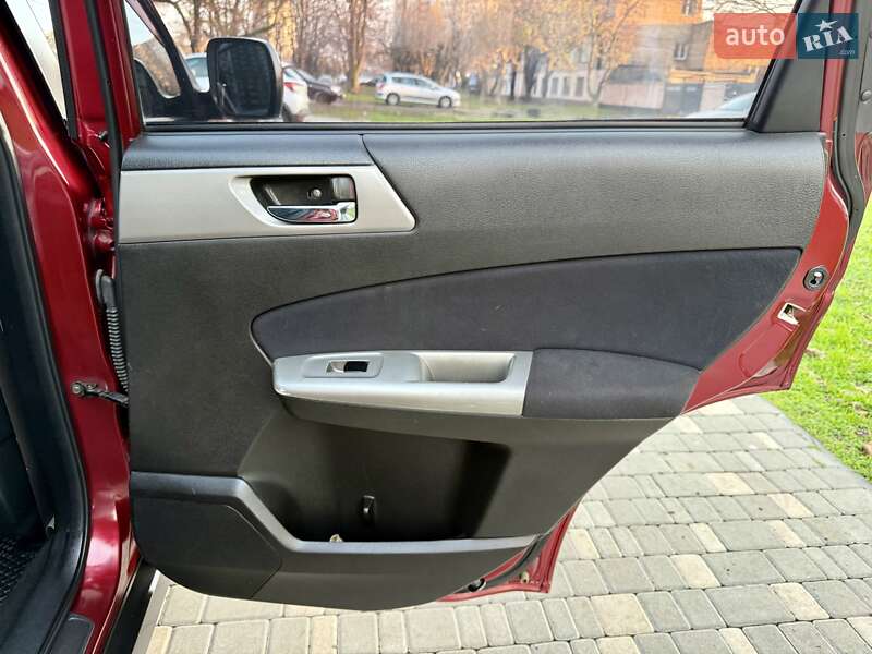 Внедорожник / Кроссовер Subaru Forester 2008 в Одессе
