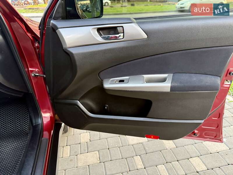 Внедорожник / Кроссовер Subaru Forester 2008 в Одессе