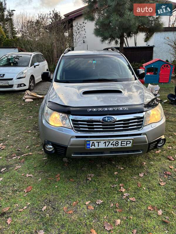 Внедорожник / Кроссовер Subaru Forester 2008 в Ивано-Франковске
