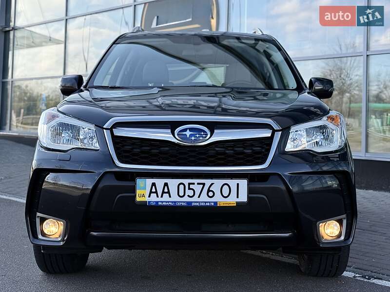 Позашляховик / Кросовер Subaru Forester 2014 в Києві
