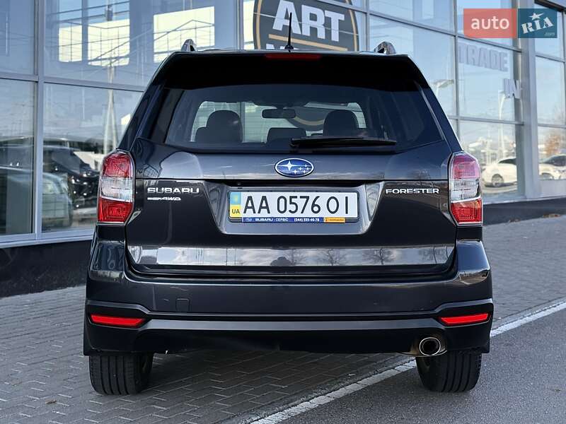 Позашляховик / Кросовер Subaru Forester 2014 в Києві