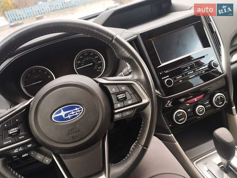Внедорожник / Кроссовер Subaru Forester 2020 в Днепре