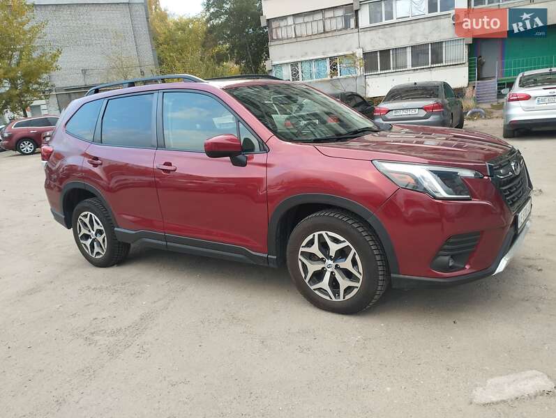 Внедорожник / Кроссовер Subaru Forester 2020 в Днепре
