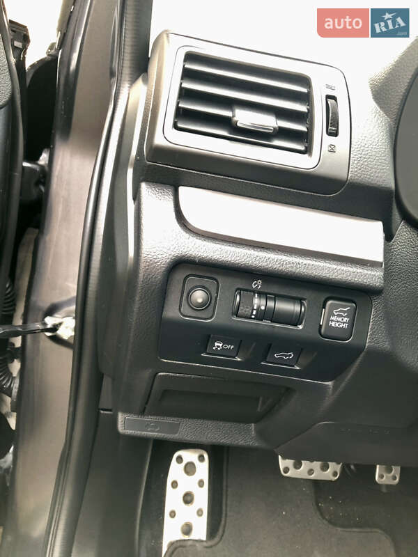 Внедорожник / Кроссовер Subaru Forester 2015 в Львове