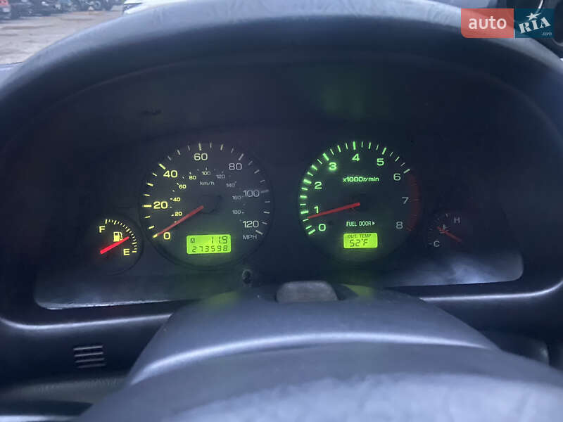 Позашляховик / Кросовер Subaru Forester 2002 в Києві