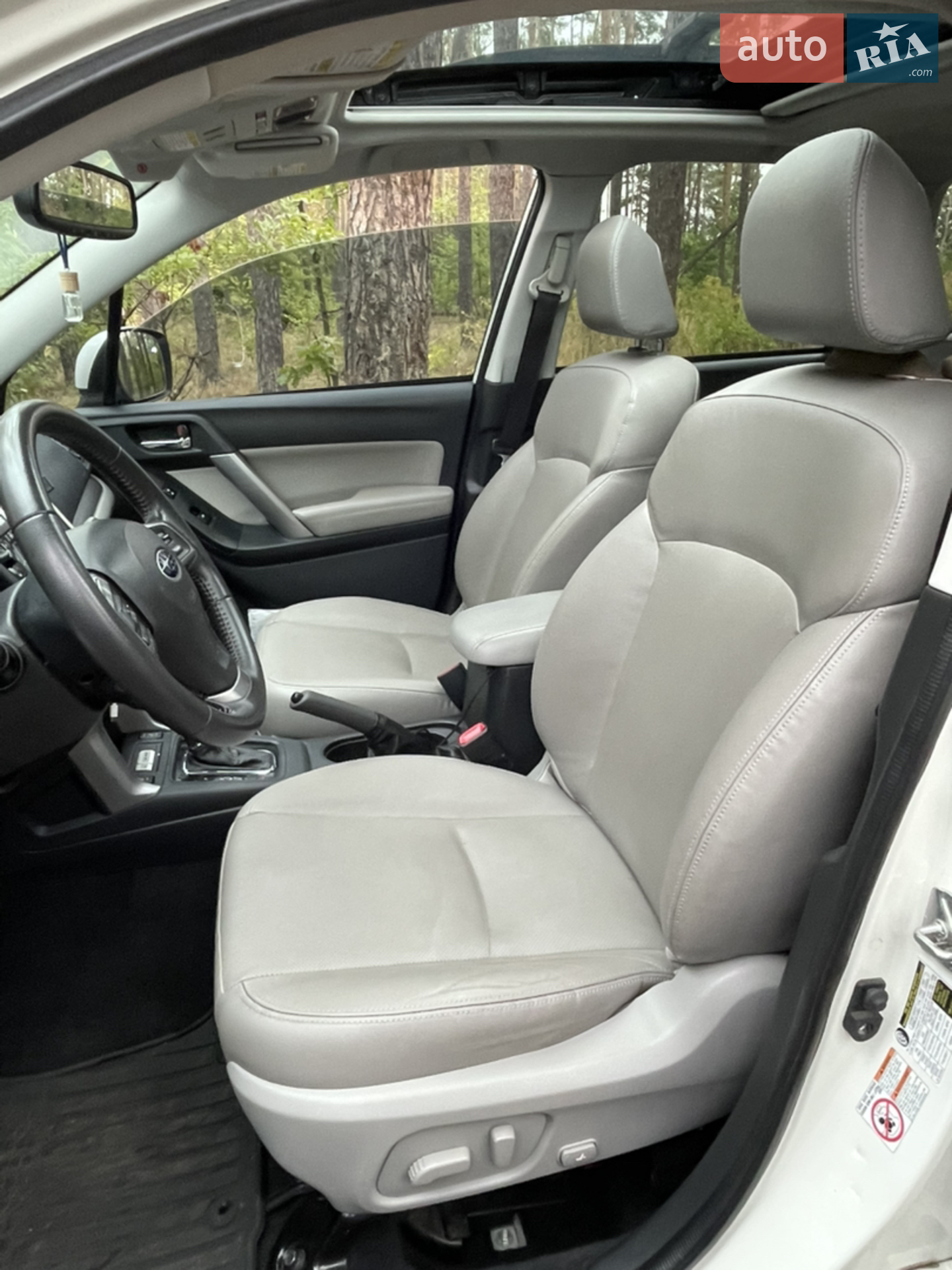 2016 Subaru Forester - мініатюра 16