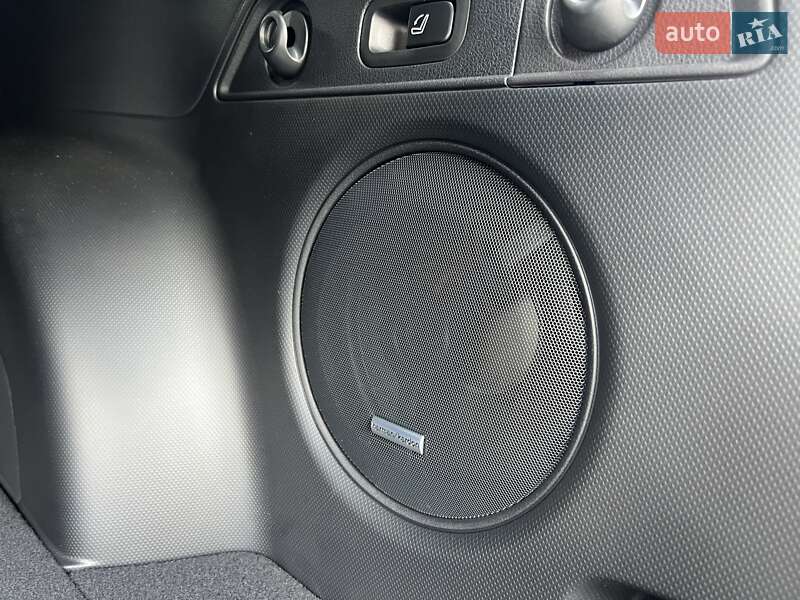 Позашляховик / Кросовер Subaru Forester 2024 в Києві