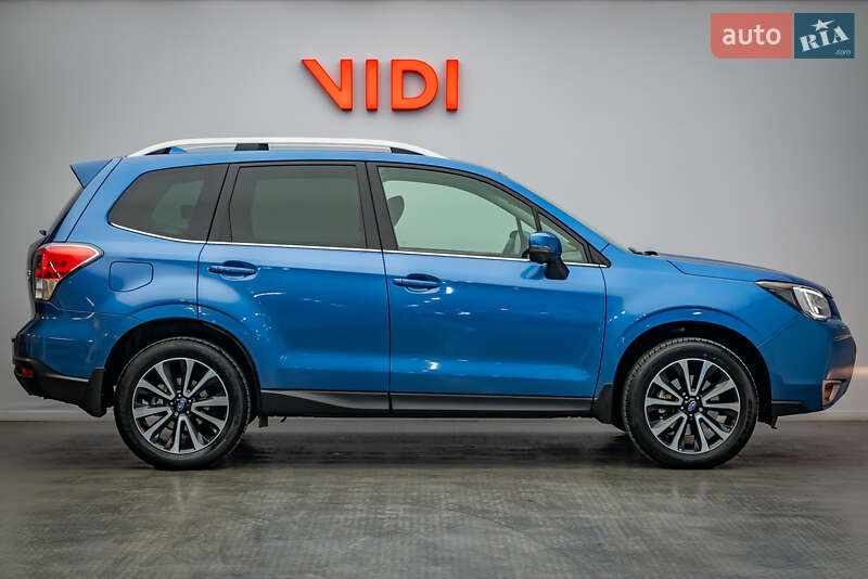 Позашляховик / Кросовер Subaru Forester 2018 в Києві