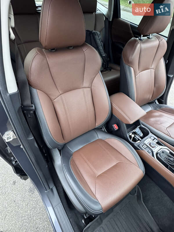 Внедорожник / Кроссовер Subaru Forester 2022 в Киеве