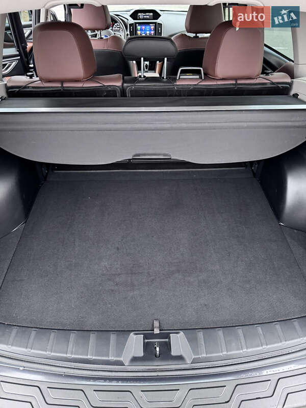 Внедорожник / Кроссовер Subaru Forester 2022 в Киеве