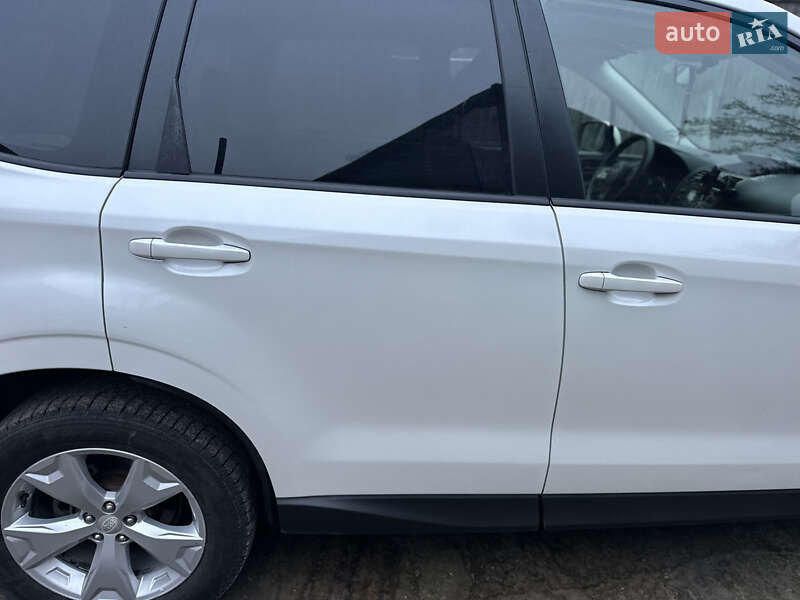 Внедорожник / Кроссовер Subaru Forester 2014 в Котельве