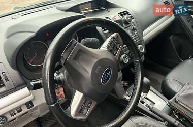 Внедорожник / Кроссовер Subaru Forester 2013 в Днепре