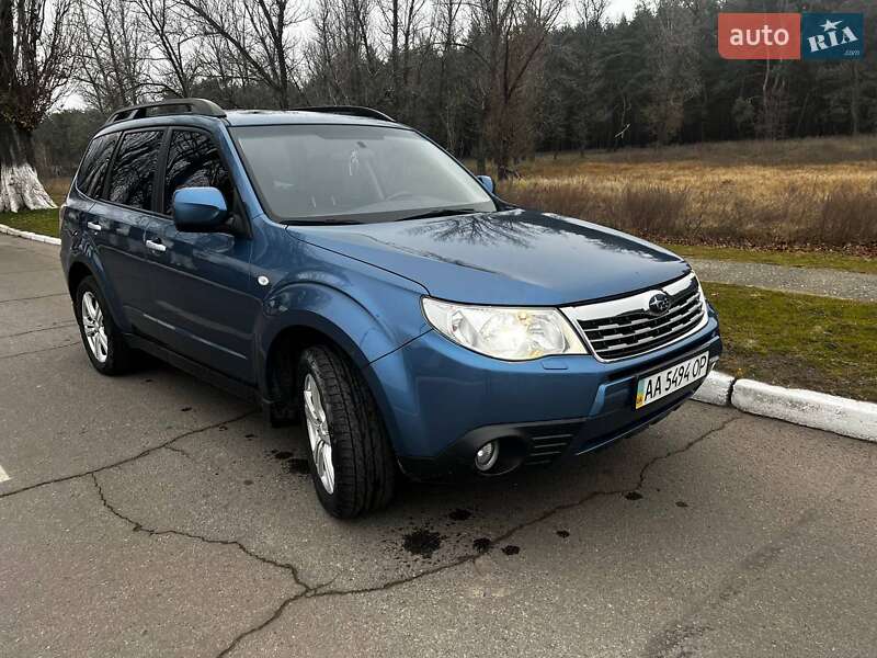 Внедорожник / Кроссовер Subaru Forester 2008 в Кременчуге