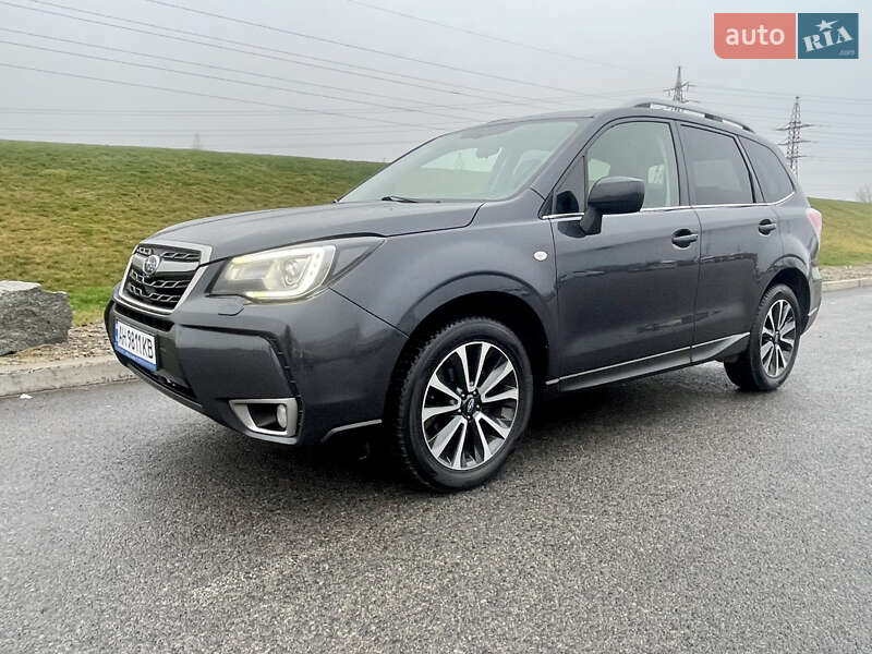 Внедорожник / Кроссовер Subaru Forester 2017 в Днепре