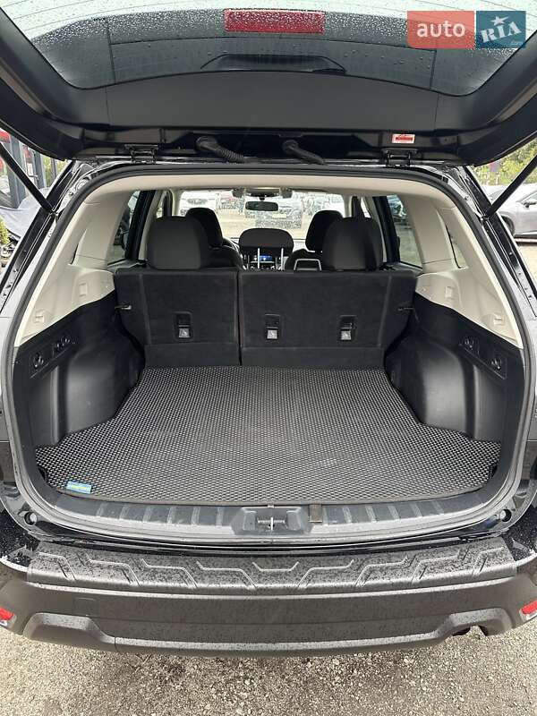 Внедорожник / Кроссовер Subaru Forester 2021 в Белогородке