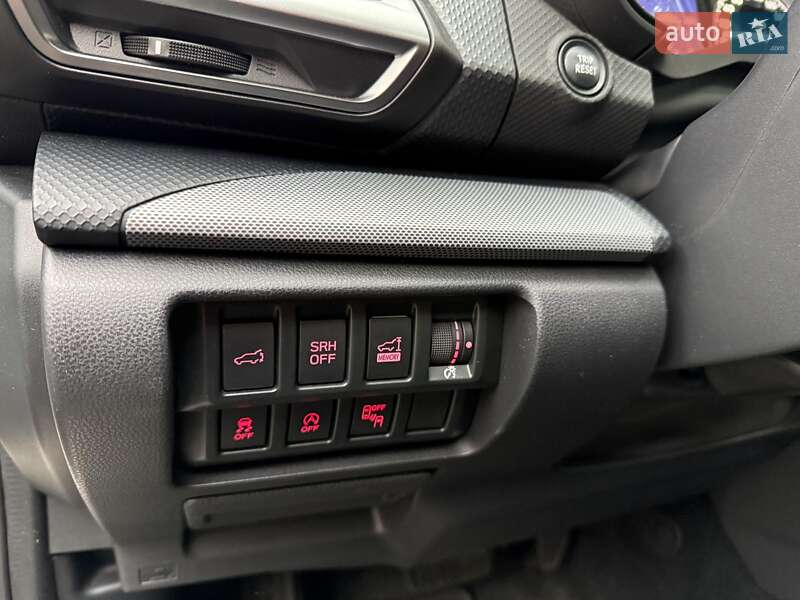 Позашляховик / Кросовер Subaru Forester 2018 в Києві