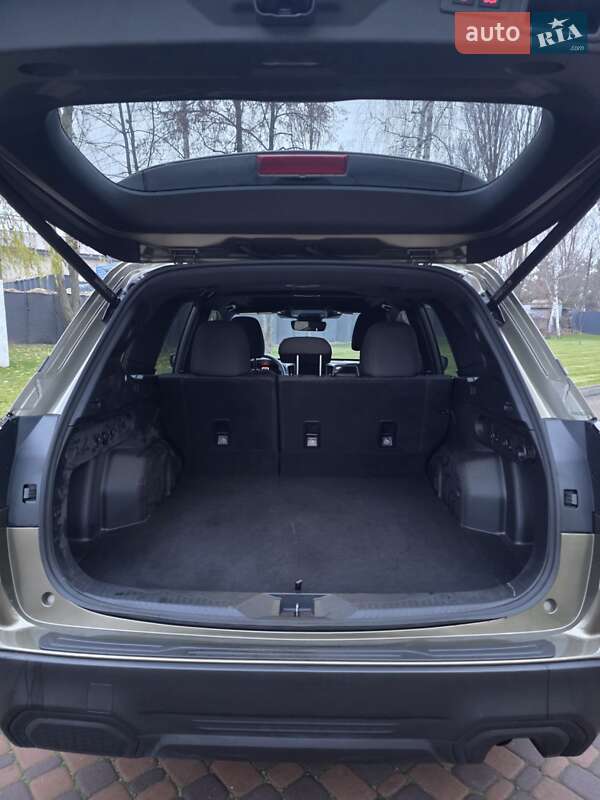 Позашляховик / Кросовер Subaru Forester 2024 в Києві