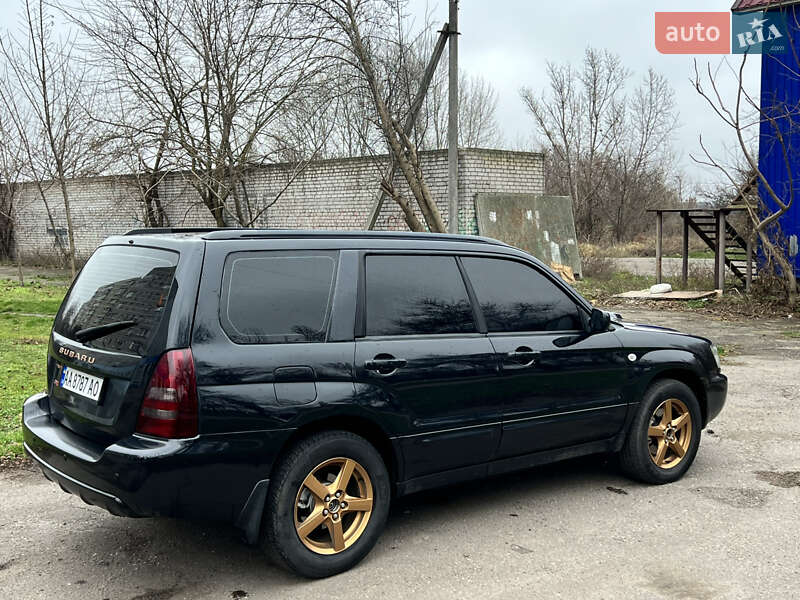 Внедорожник / Кроссовер Subaru Forester 2004 в Кременчуге