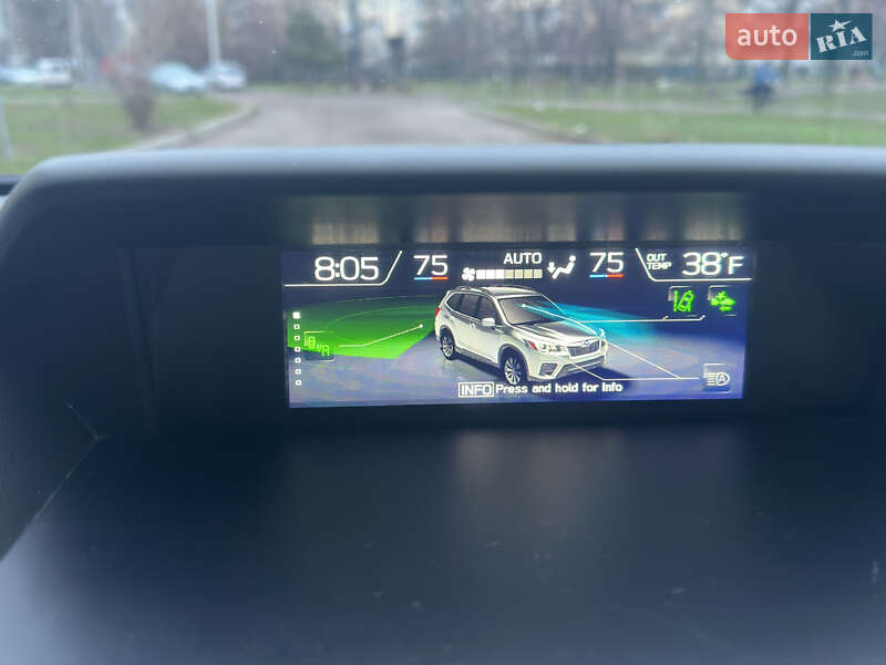 Внедорожник / Кроссовер Subaru Forester 2019 в Днепре