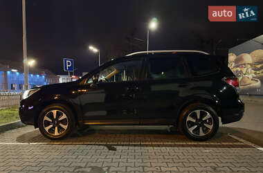 Внедорожник / Кроссовер Subaru Forester 2016 в Киеве