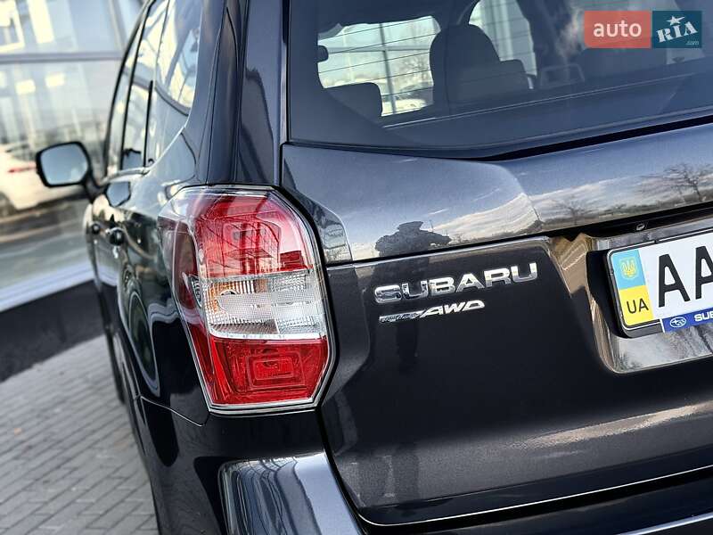 Внедорожник / Кроссовер Subaru Forester 2014 в Киеве