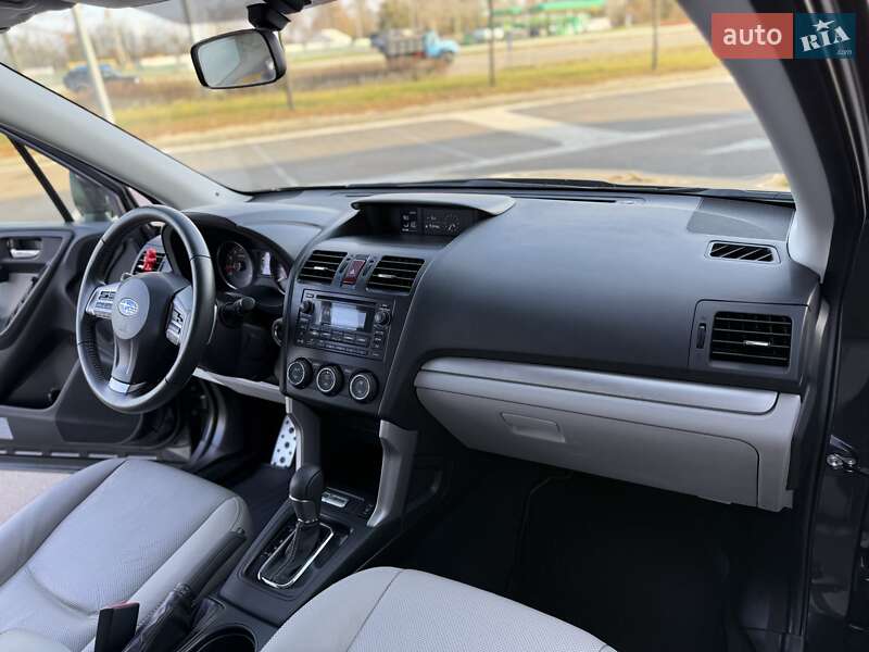 Внедорожник / Кроссовер Subaru Forester 2014 в Киеве