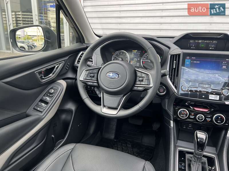 Внедорожник / Кроссовер Subaru Forester 2024 в Киеве