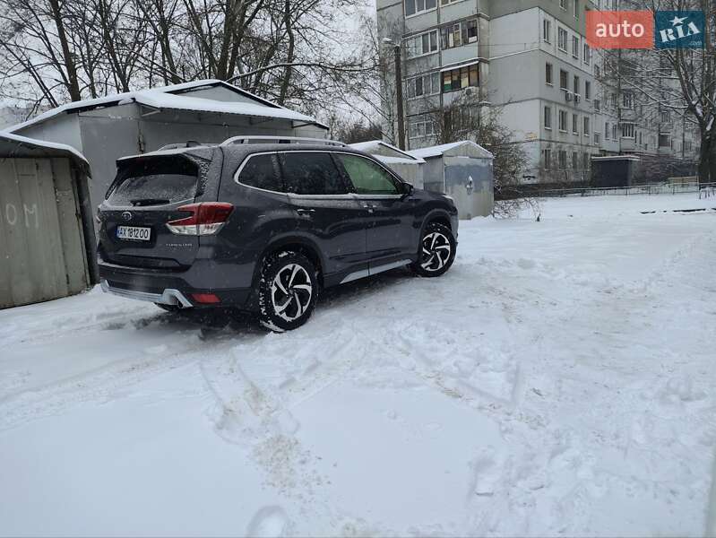 Внедорожник / Кроссовер Subaru Forester 2022 в Харькове