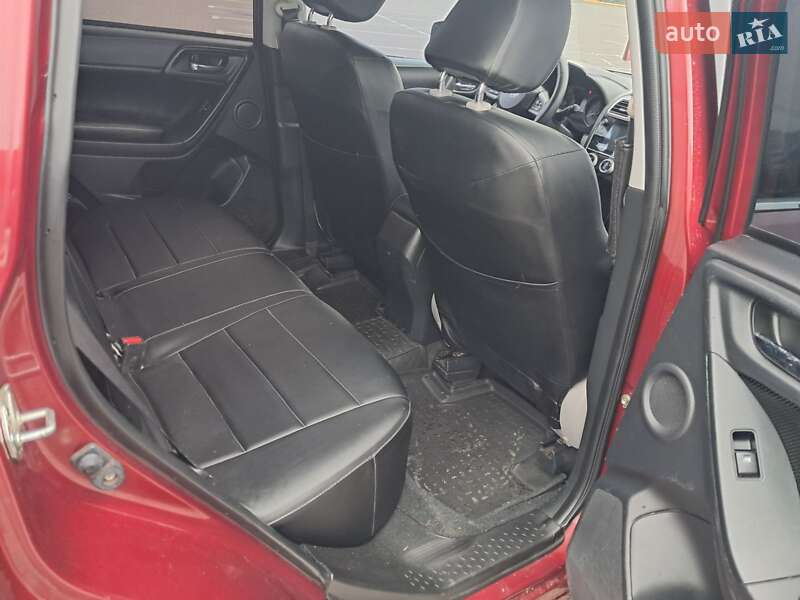 Внедорожник / Кроссовер Subaru Forester 2015 в Сумах