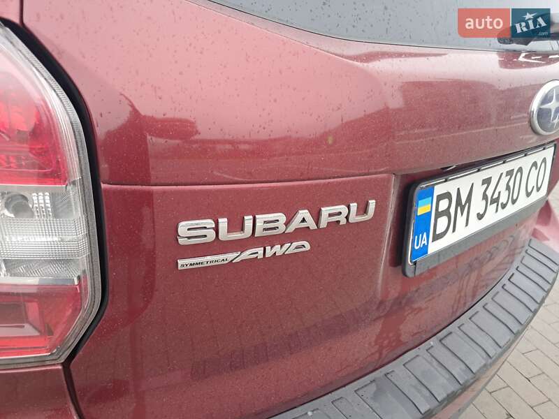 Внедорожник / Кроссовер Subaru Forester 2015 в Сумах