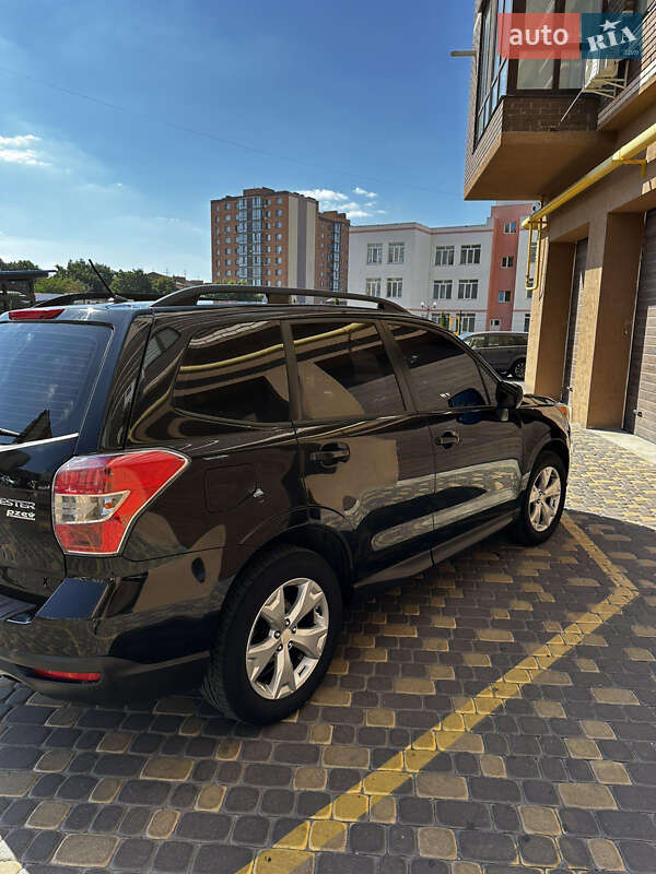 Внедорожник / Кроссовер Subaru Forester 2014 в Виннице