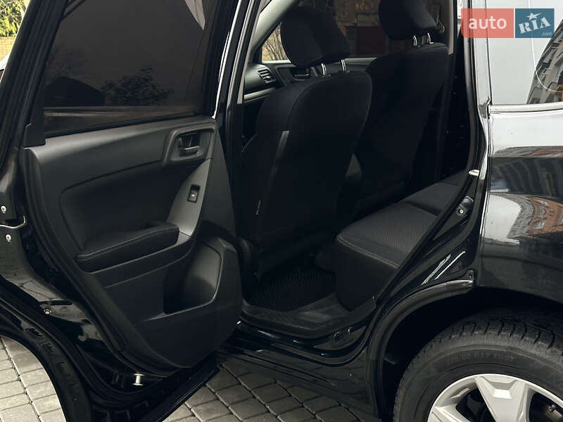 Внедорожник / Кроссовер Subaru Forester 2014 в Виннице