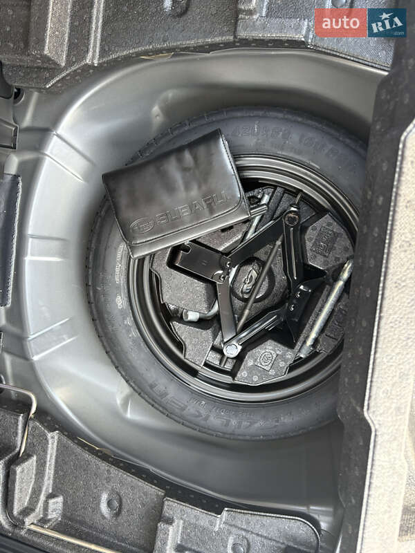 Внедорожник / Кроссовер Subaru Forester 2019 в Львове