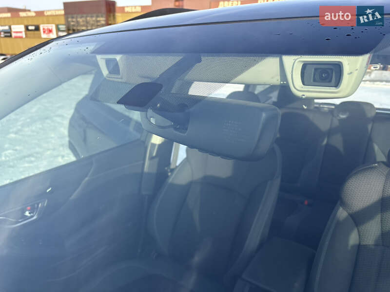 Внедорожник / Кроссовер Subaru Forester 2019 в Львове