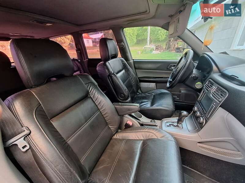 Внедорожник / Кроссовер Subaru Forester 2004 в Косове