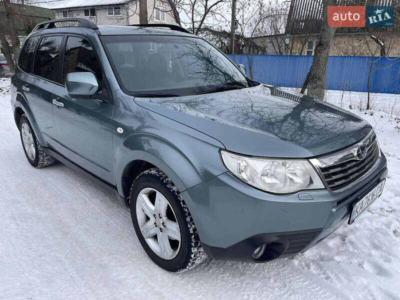 Позашляховик / Кросовер Subaru Forester 2008 в Києві