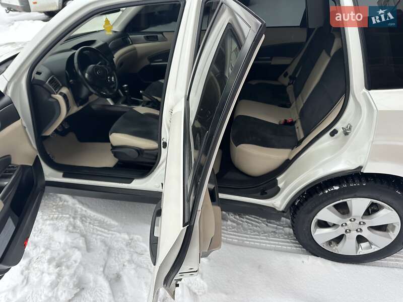 Внедорожник / Кроссовер Subaru Forester 2011 в Тернополе фото 7 Внедорожник / Кроссовер Subaru Forester 2011 в Тернополе