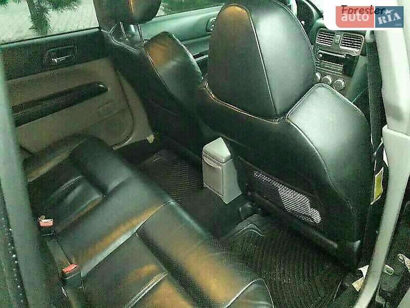 Внедорожник / Кроссовер Subaru Forester 2004 в Косове