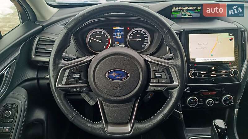 Внедорожник / Кроссовер Subaru Forester 2018 в Киеве