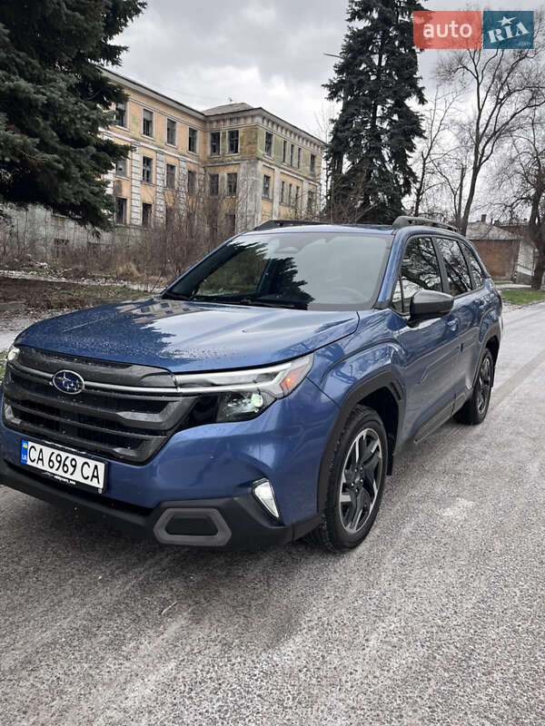 Внедорожник / Кроссовер Subaru Forester 2024 в Днепре