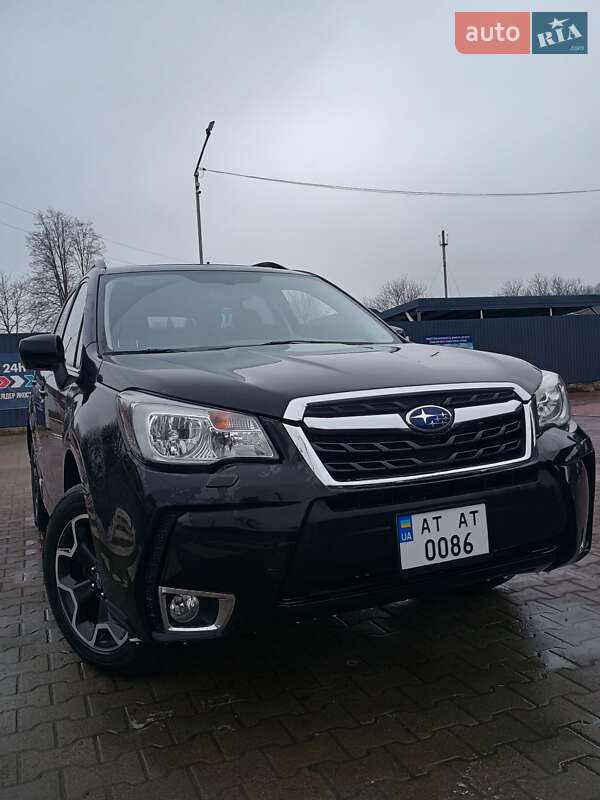 Внедорожник / Кроссовер Subaru Forester 2016 в Снятине